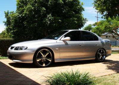 Holden Commodore SS VX...4500 $