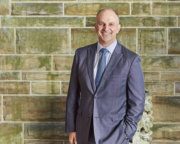 Newtownphotography.com.au offers Professional Portrait Photographer Sydney