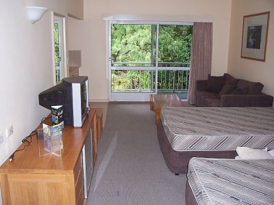 Palm Cove Budget Accommodation
