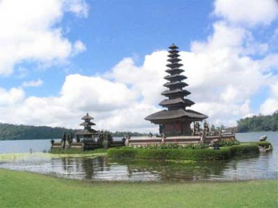 Bali Tours dan Travel 
