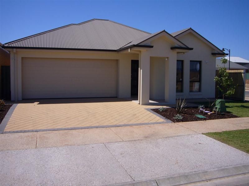 Hawkins 4 (189) by Format Homes