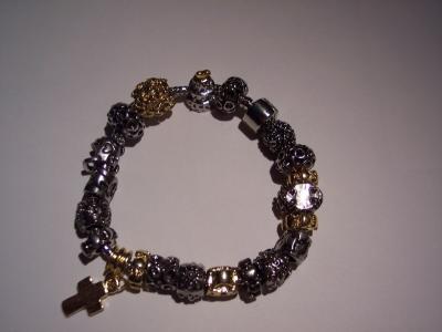 European Style Bracelet With full Charms &amp; Beads Alloy Silver 