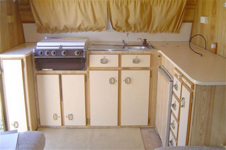 SN 1610  REGAL 15' Full van Twin Single Tare 1140