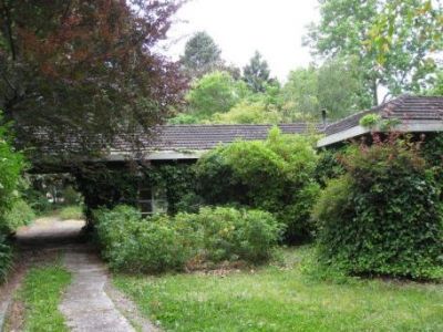 4 Bedroom house for rent at 8 Kauri Court Croydon Vic 3136