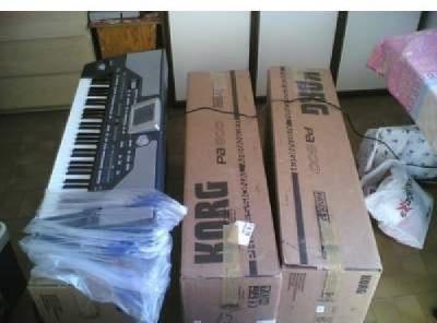 FOR SALE::BRAND NEW MUSICAL   INSTRUMENTS,TURNTABLES,SAXOPHONE,KEYBOARD