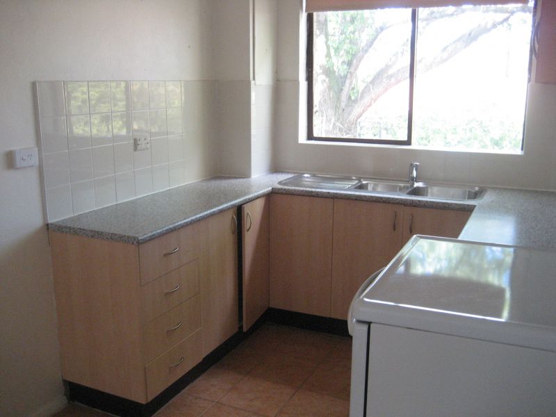 RENOVATED SPACIOUS CONVENIENT RENT $450 per week