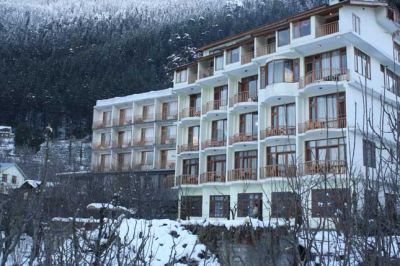 Hotels in Manali, hotels in Green Forests, Hotels in Apple Orchards  