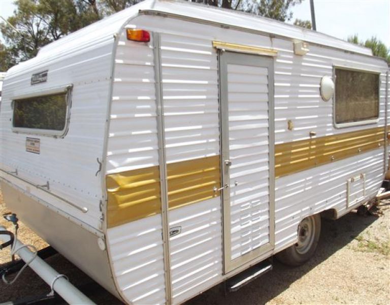SN 1633  Travel Home Deluxe 12' Pop Top 