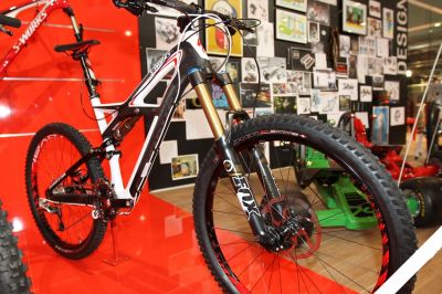  Selling New Specialized,Trek,Cannondale 2013 Mountain Bike/Road Bike