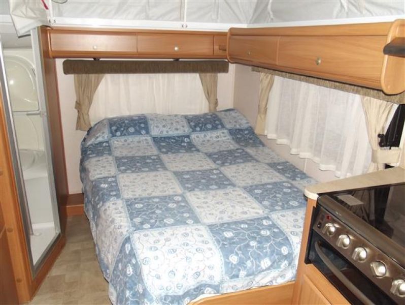 SN1670  Jayco 2008, 16' shw, x Toilet, Roll out awning+walls, BatteryPack, F/kitchen 