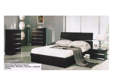 Queen bedroom suite new brisbane