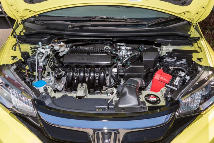 Buy Honda Jazz VTi-S 2015 car in yellow colour online at Keema Cars