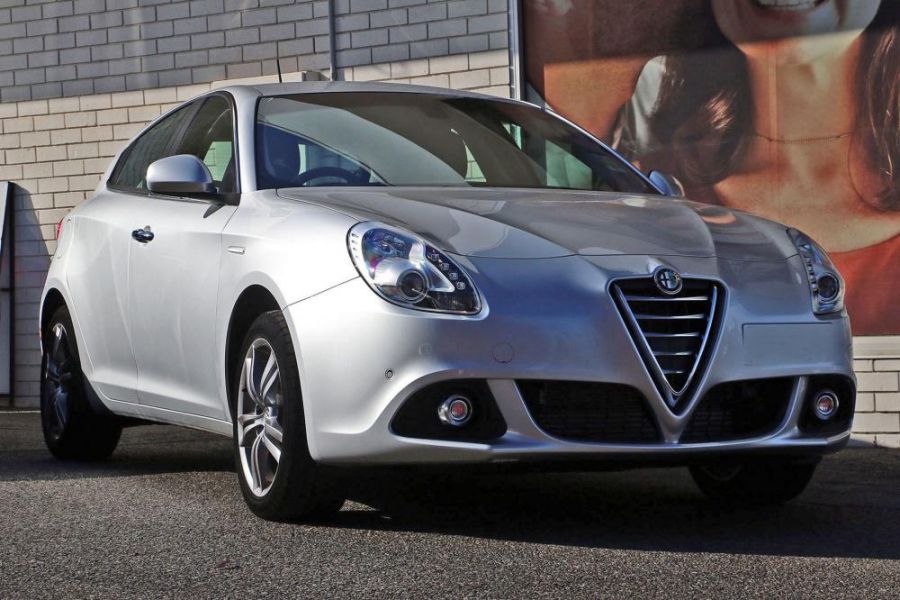Buy Alfa Romeo Giulietta Distinctive 2014 car at Keema Cars