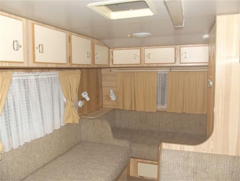 SN 1610  REGAL 15' Full van Twin Single Tare 1140