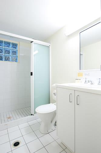 Get the Full Furnished Studio Apartment Accommodation at Airport Wooloowin Motel