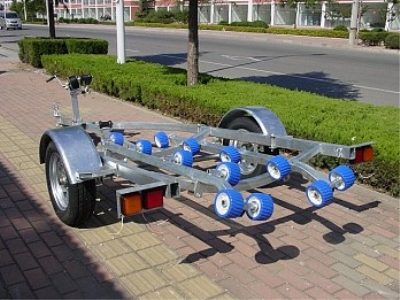 Buy the Finest Single Jet Ski Trailer at the most Cost-Effective Rate