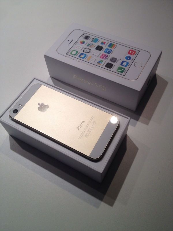Wholesale: Apple iPhone 5s 64GB  Gold 