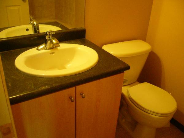 Fully Furnished Room In Vancouver, BC , Canada