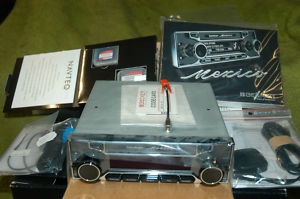  Becker Mexico 7948 Retro GPS, mobile phone MP3 iPod / iPhone compatible