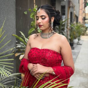 Lakmé Academy Powered By Aptech – Professional Makeup Courses In Lajpat Nagar